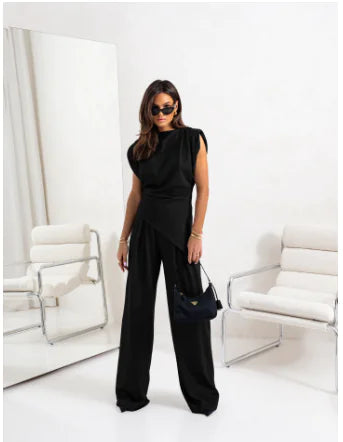 Chic Summer Women's Two-Piece with Wide Pants